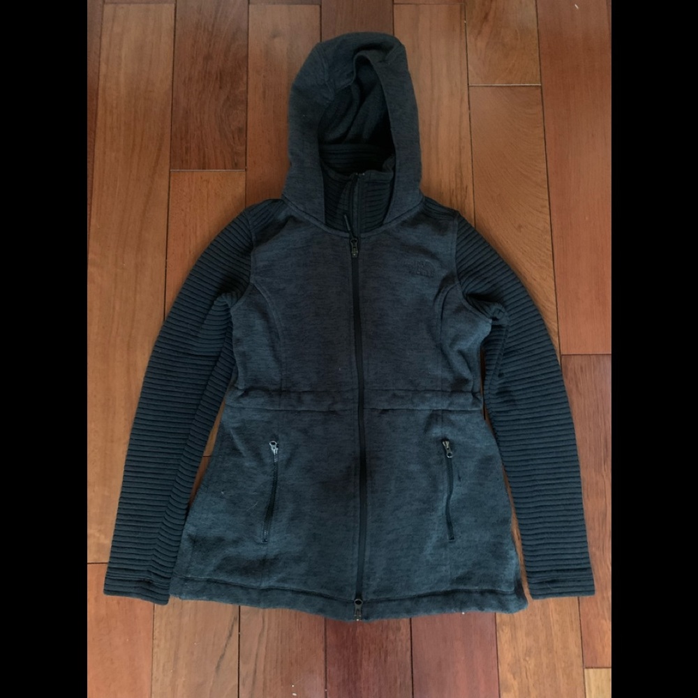 North face jacket in great condition sz s
